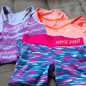 Girls size small Nike lot